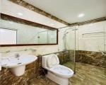 NHÀ BÁN  VỊ TRÍ  KẾ MẶT TIỀN  THỐNG NHẤT - P.11 - XEM NGÀY NGAY GỌI E 03332 9 5552  THÚY