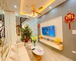 Bán Nhà Phố 8-3 Hai Bà Trưng 27/30m2 x 4 tầng, nhà mới kính koong với 4 phòng ngủ đầy đủ