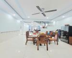 Nhà 3 Lầu LINH XUÂN,hẻm Xe Tải,DT 90M2(5*18), 4,9Tỷ,gần trường THPT Đào Sơn Tây