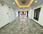 Bán 65m - 7 Tầng - 5.5m.Mặt Tiền. ( Xuân Thủy ) Cầu Giấy. ô tô kinh doanh