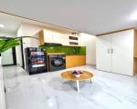 BÁN TÒA CĂN HỘ DV PHÚ ĐÔ 50m x 5 TẦNG - TM - NGÕ THÔNG -  9P kk, FULL NT 11,9 TỶ