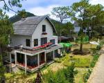 Cho thuê khu nghỉ dưỡng 5ha gồm 5 biệt thự 8 bungalow giá 400 triệu Đà Lạt Lâm Đồng