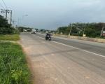 Bán đất đẹp tại Nguyễn Văn Thành, Chánh Phú Hoà, 14 tỷ VND, 600 m2, sẵn nhà ba gian có hồ