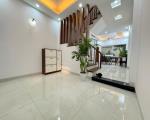 BÁN NHÀ 5 TẦNG GARA Ô TÔ, PHÂN LÔ CỰC ĐẸP, RẤT GẦN PHỐ NGUYỄN CẢNH DỊ - HOÀNG MAI.