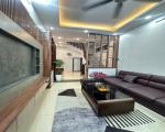 Mỹ Đình - 30m² - 5 tầng/ MT 3.5m - khu vực đông dân cư - Giá khoảng 8 tỷ