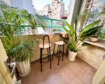 SANG NHƯỢNG GẤP HOMESTAY MẶT PHỐ QUÁN THÁNH – BA ĐÌNH
NHÀ ĐẸP, ĐANG KINH DOANH TỐT – CÓ