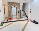 Bán nhà phố Trung Kính, DT 40 M2, 6 Tầng, 2 thoáng, Nhà mới, Thang máy, Gía nhỉnh 15 tỷ.