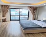 Bán nhà phố Trung Kính, DT 47 M2, 7 Tầng, Ô tô, Thang máy, Full nội thât, Gía nhỉnh 17 tỷ.