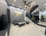 ♥ 50m ra MT Tiểu La, Ô tô đậu vài bước, 51m2, 3 tầng mới, 3PN, 5.x tỷ