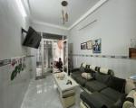 Nhà gần chợ Thủ Đức -  3 tầng kiên cố - Cách Hồ Văn Tư 200m - Sổ hồng sẵn - Tiện ích đầy