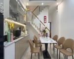 Cần chuyển nhượng nhà 2 tầng khu Nại Thịnh, Sơn Trà. * Diện tích đất: 59,8m² * Diện tích s