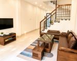 Bán nhà Bắc Hồng,3 tầng 45m, ô tô nhỏ nhỉnh 4 tỷ