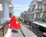 NHÀ HẺM XE HƠI GẦN CHỢ THỦ ĐỨC