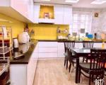 Gấp bán nhà Phú Nhuận, 5 tầng, dt 72m2, Trường Sa, thu nhập 60 tr/tháng.