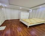 Gấp bán nhà 5 tầng, giá 11 tỷ, thông MT Nguyễn Kiệm, Phú Nhuận.