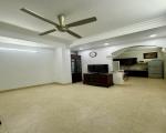 Bán nhà phố Kim Ngưu 40m2, 4 tầng, mặt tiền 5m, 9.9 tỉ, ngõ rộng xe máy quay đầu, ở luôn