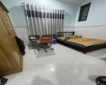 Gấp bán nhà Thủ Đức, 3 tầng, giá 12.5 tỷ, dt 215m2, gần Võ  Văn Ngân.