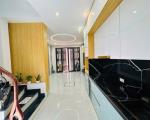 Bán nhà Khương Trung 30m2 x 5T mới đét, sát hồ, 2 phút ra ô tô, giá 6.99 tỷ