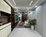 Bán nhà Hoàng Văn Thái 40m2 x 5T, gara ô tô trong nhà, sát hồ thoáng mát, 15 tỷ