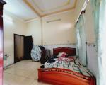 Gấp bán nhà Thủ Đức, 3 tầng, dt 80m2, giá 8.8 tỷ, gần MT Lã Xuân Oai.