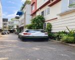 Căn nhà 3 mặt HXH tránh, sát chợ Phạm Văn Hai - 5 tầng sang trọng - Không quy hoạch