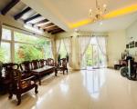 Gấp bán nhà Thủ Đức, dt 190m2, gần Phạm Văn Đồng.