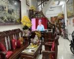 BÁN NHÀ 5 TẦNG PHỐ GIÁP BÁT- HOÀNG MAI, PHÂN LÔ Ô TÔ ĐỖ CỬA, RẤT GẦN MẶT PHỐ.