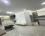 Bán Nhà Hoàng Văn Thái. Thanh Xuân. 6 Tầng Thang Máy. DT 51m2. MT 5.7m. Giá 12.9 Tỷ